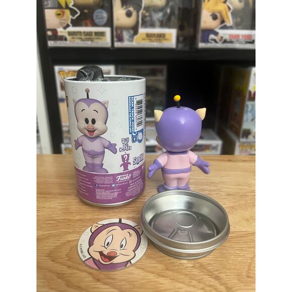 LIMITED EDITION Space Cadet Funko Soda Looney Tunes Porky Pig Duck Dodgers LE - Picture 2 of 2